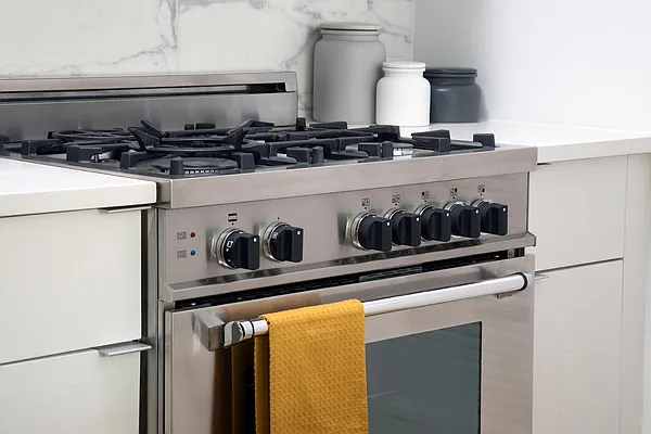 Rented by Bold New York | media 6