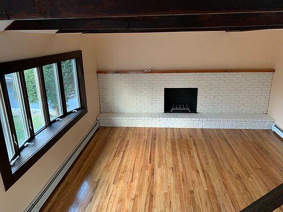 Large & Airy Living Room
