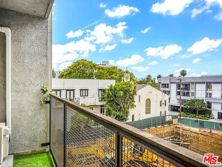 9005 Cynthia St #413 — Photo 14