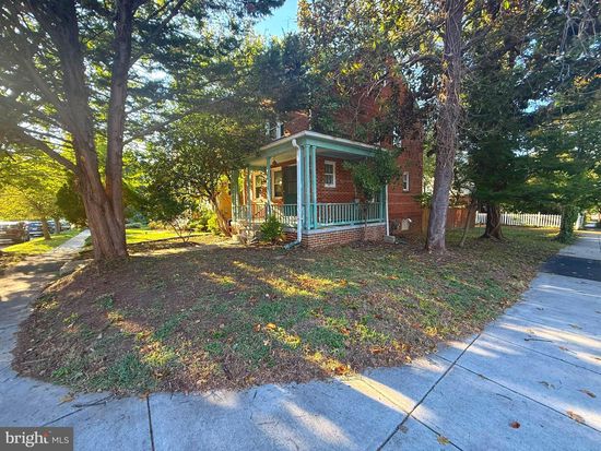 4501 Harrison St NW, Washington, DC 20015