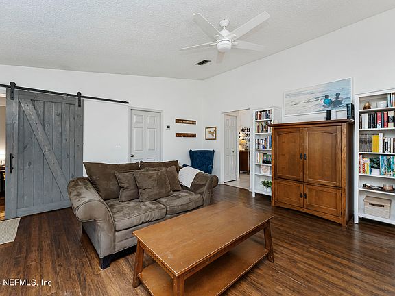 5th image of 4714 MARGATE Drive