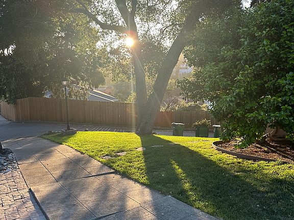 4th image of 3651 Dorisa Ave