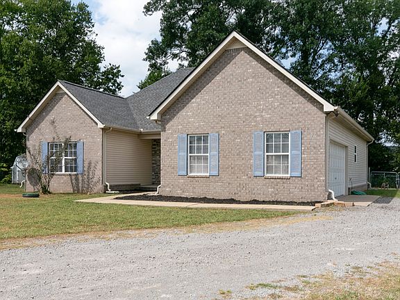 2nd image of 104 Slow Waters Dr