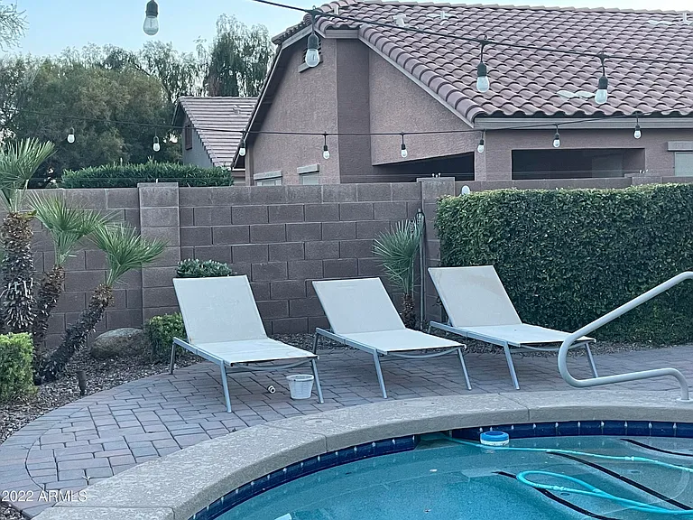 22185 E Calle De Flores — Photo 16