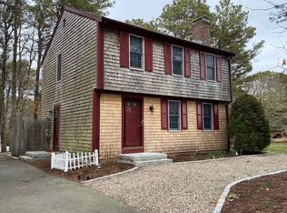 130 Surrey Ln, Brewster, MA 02631