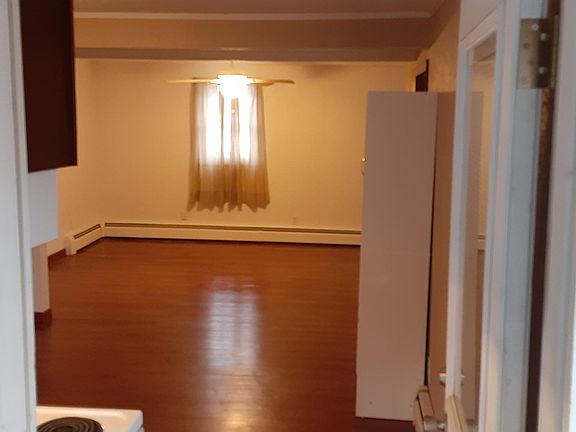 2nd image of 18 1/2 Whitcomb Dr