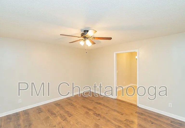 37 Anderson Rd — Photo 17