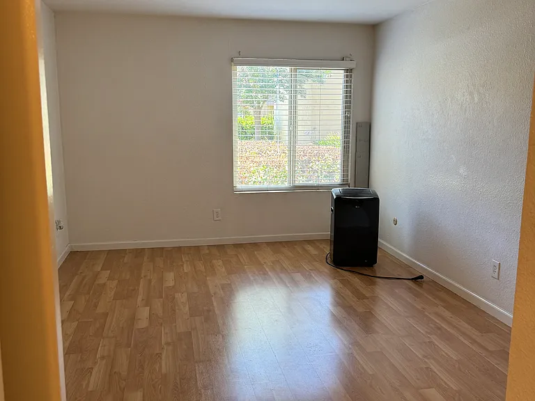 5930 Rancho Mission Rd #103 — Photo 5