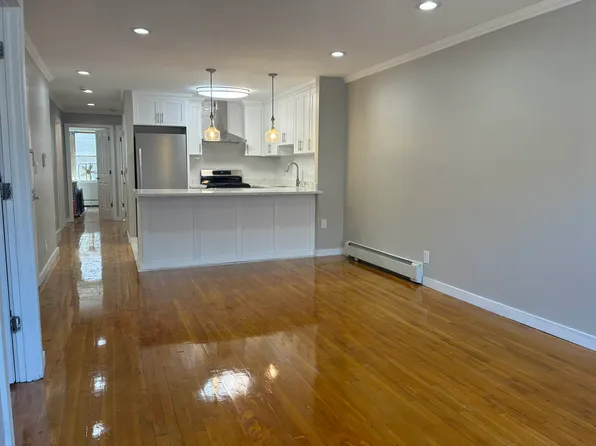 414 Halsey Street image 1 of 14