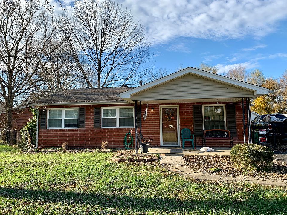 1st image of 601 Drummond Way
