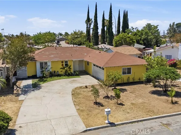 201 W Rosewood St, Rialto, CA 92376