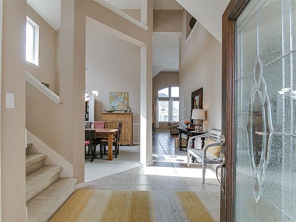 5th image of 2513 Montclair Ct