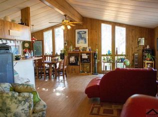 19540 Live Oak Rd, Red Bluff, CA 96080