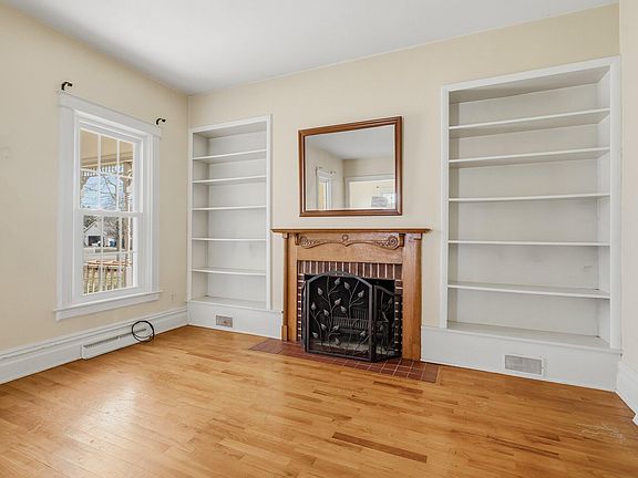 5th image of 3725 Nichols Rd