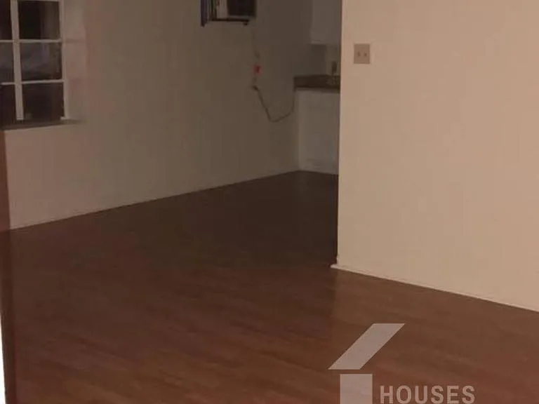 601 W Floyd Baker Blvd #3A — Photo 4