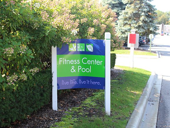 5th image of 8300 Woodcrest Dr #236-2