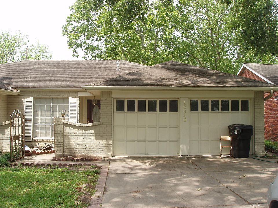 1st image of 10610 Hillcroft St