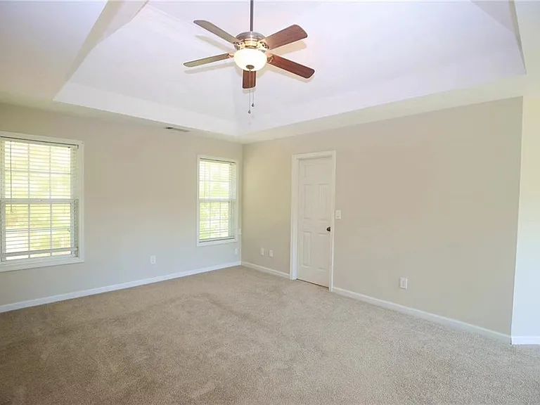 410 Ruby Forest Pkwy — Photo 20
