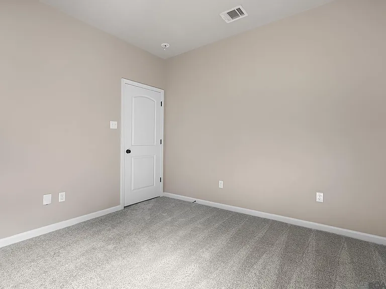 8671 Summer Grove Ave — Photo 18