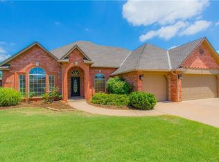 2901 Overland Way, Edmond, OK 73012