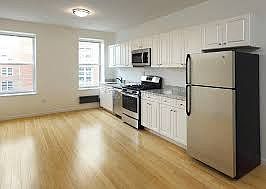 2nd image of 941 Washington Ave #104