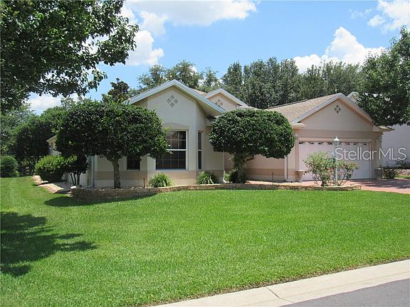 3rd image of 1389 Oak Forest Dr
