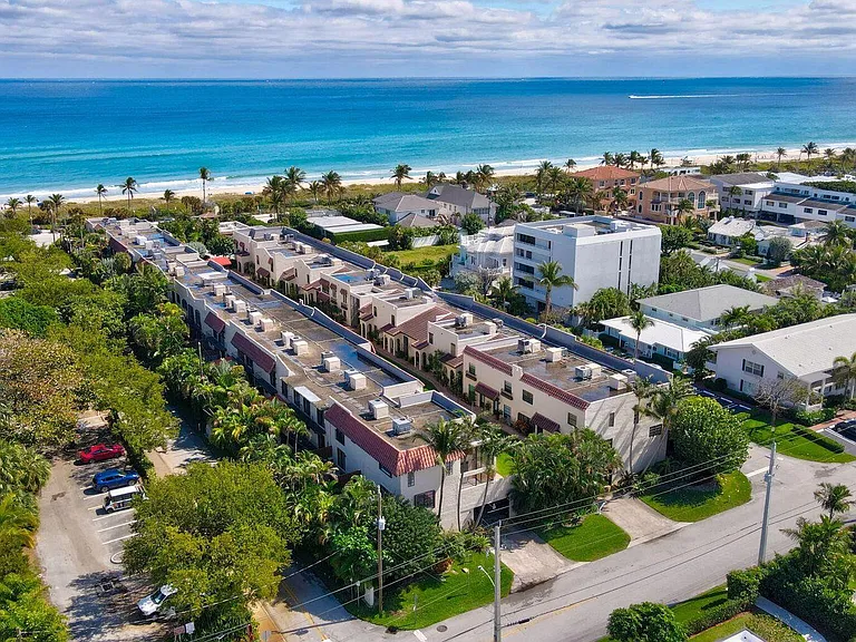 200 S Ocean Blvd #B-135 — Photo 43