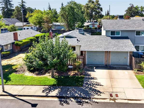 211 Mariah Way, Lakeport, CA 95453