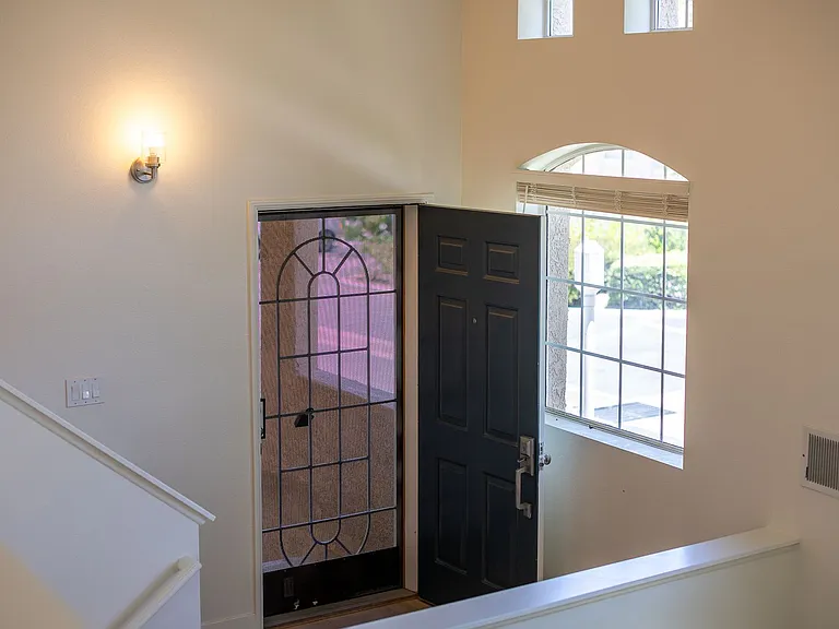 805 Moby Dick Ln — Photo 36