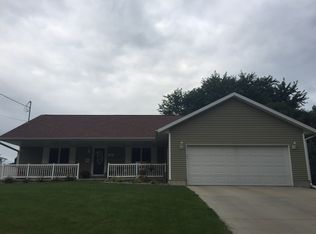 701 E 12th St N, Newton, IA 50208