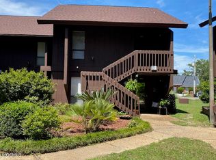 242 Molokai Vlg, Diamondhead, MS 39525
