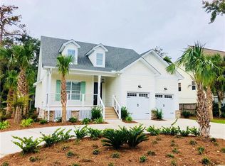 105 Strother Pl, Saint Simons Island, GA 31522