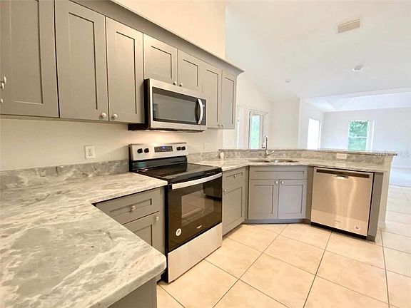5th image of 7836 Sontag Ave