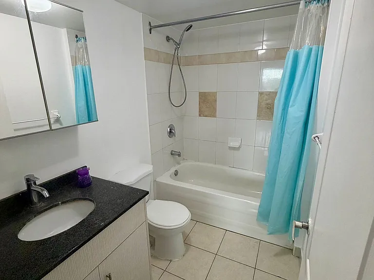 7405 Goreway Dr #414 — Photo 13