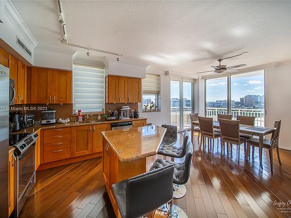 5th image of 1745 E Hallandale Beach Blvd Unit 906W