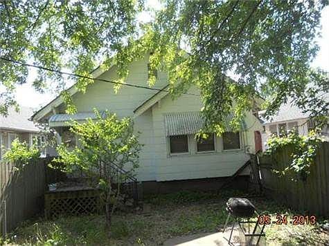 2nd image of 1222 S Ash Ave