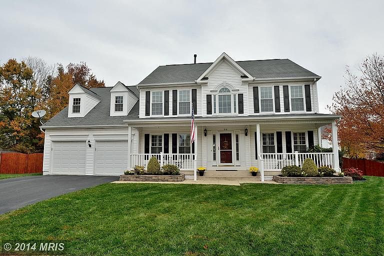 1st image of 216 Chatfield Ct NE