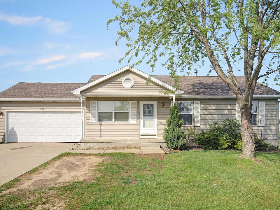 1st image of 604 Green Meadows Dr