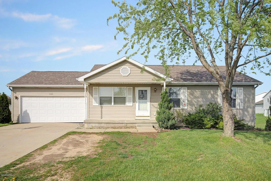 604 Green Meadows Dr photo 1