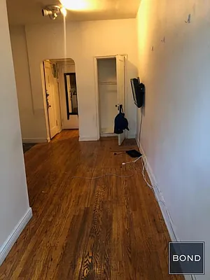 Rented by Bond New York | media 8