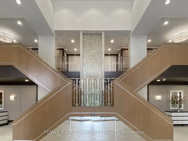 100 Harrison Garden Blvd S #1422 — Photo 6