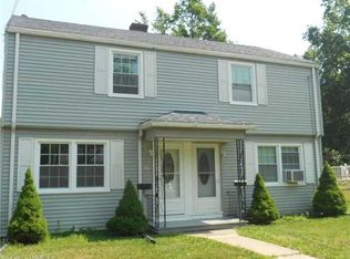 50 Elmhurst Cir, West Hartford, CT 06110