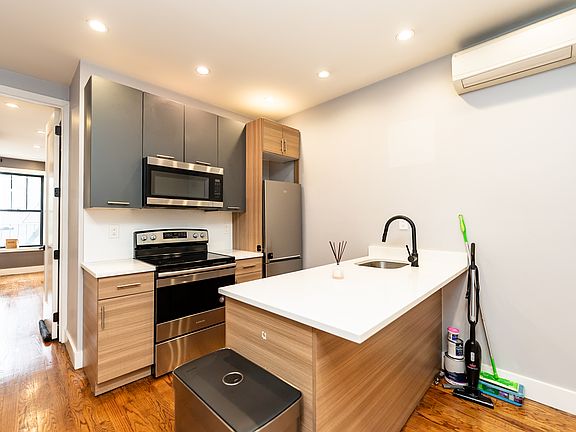 4th image of 1071 Nostrand Ave #2F
