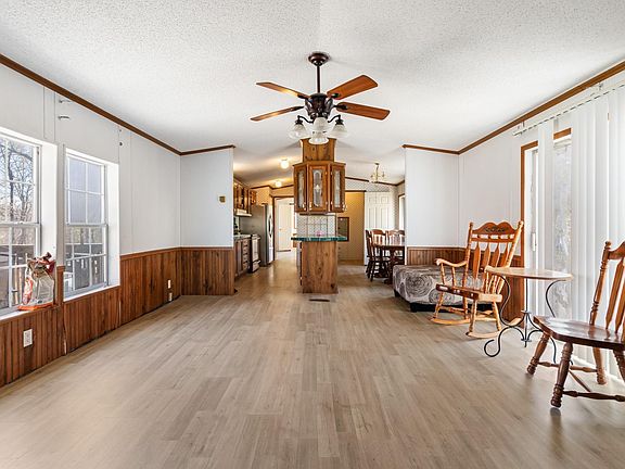 5th image of 2111 Backbone Rd