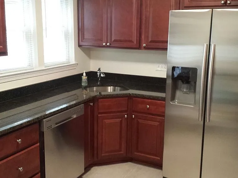 742 Reedy Cir — Photo 12