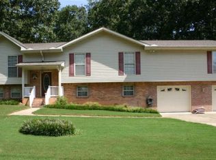5050 Loren Ln, Pinson, AL 35126