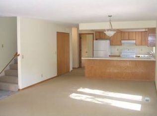 87 Marlboro Ln, Eugene, OR 97405
