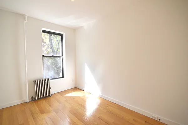 Rented by Bold New York | media 3