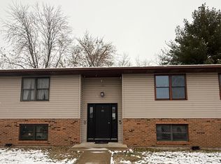 103 Roosevelt Dr #A, Waterloo, IL 62298