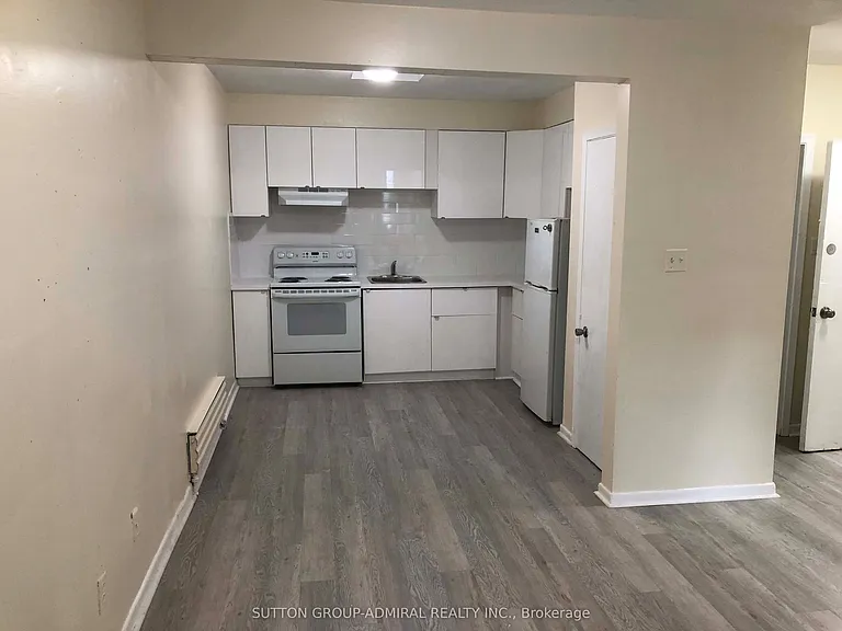 2839 Bathurst St #1 — Photo 12